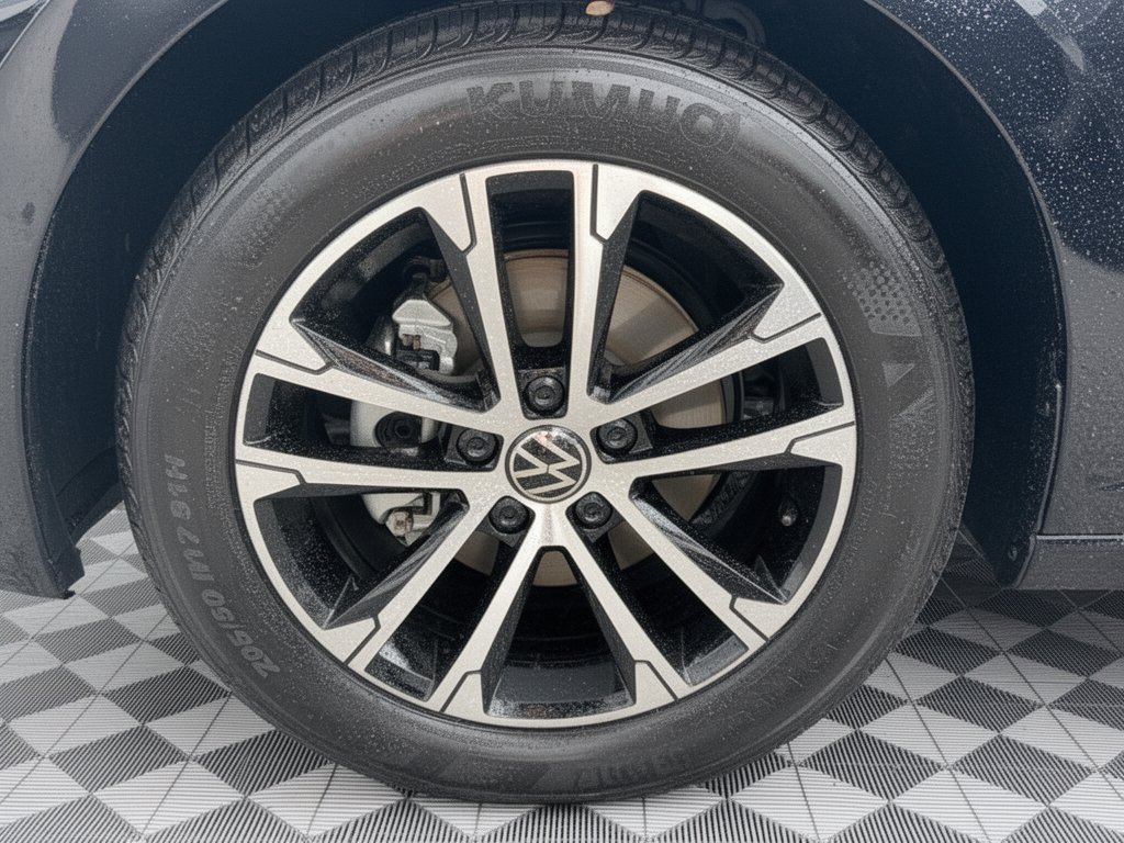 Used 2024 Volkswagen Jetta Sport FWD image 13