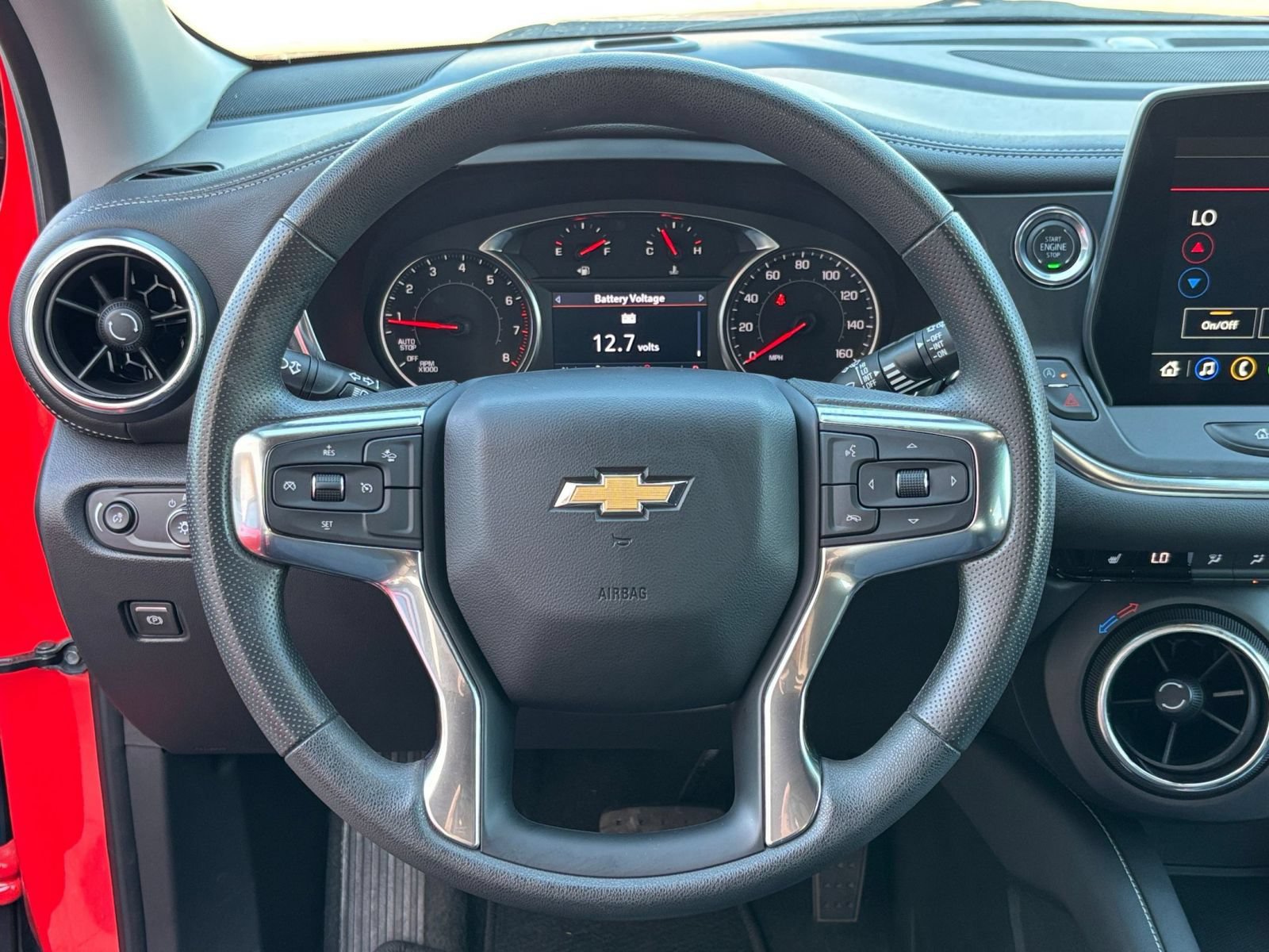 Used 2026 Chevrolet Blazer LT FWD image 29