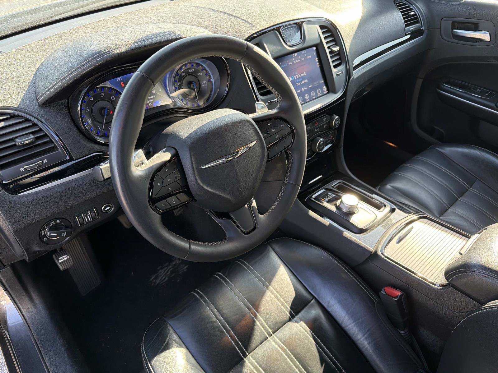 Used 2023 Chrysler 300 S image 7