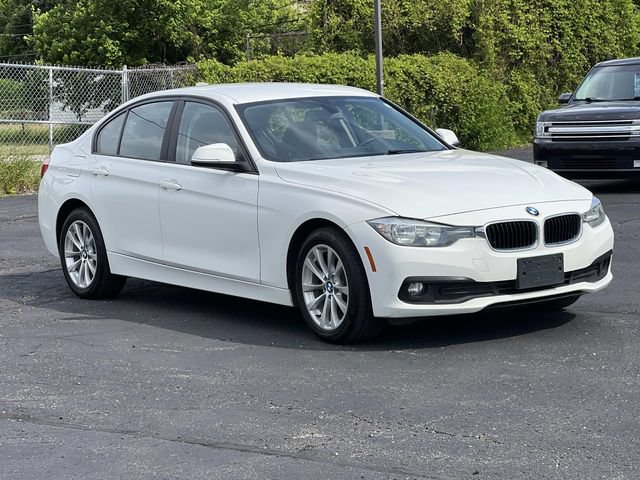 Used 2016 BMW 320i xDrive Sedan AWD/4WD image 7