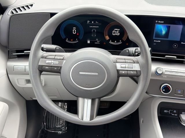 Used 2024 Hyundai Kona SE FWD image 13