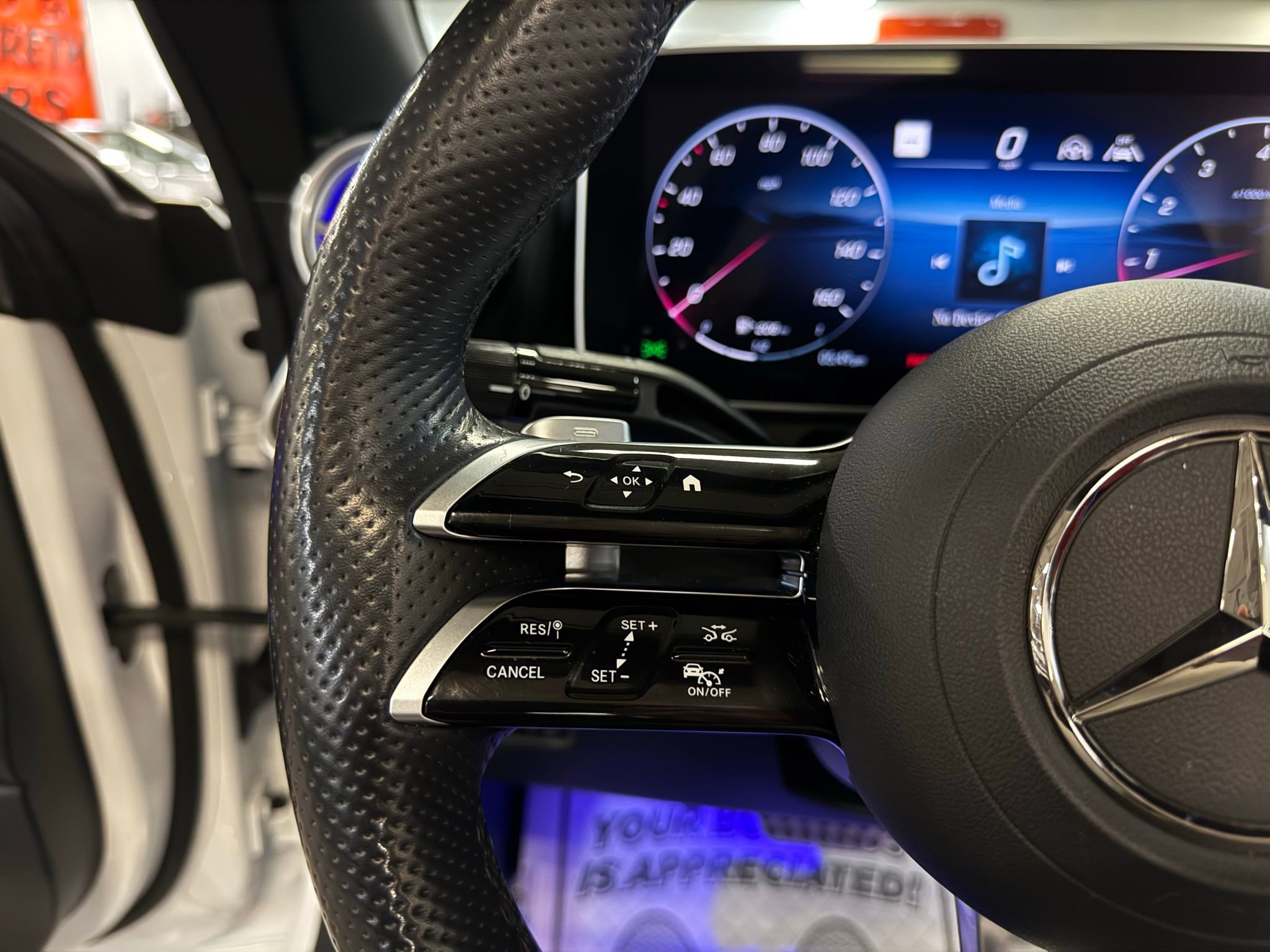 Used 2024 Mercedes-Benz CLE 450 4MATIC Cabriolet image 46