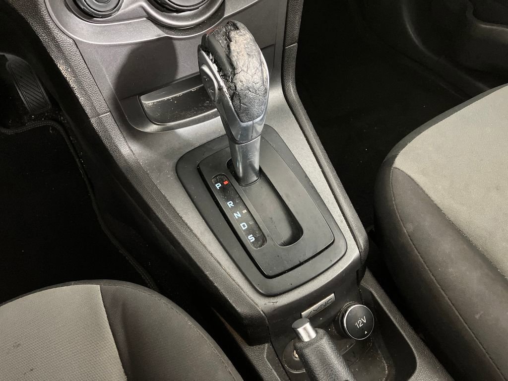 Used 2016 Ford Fiesta S image 29
