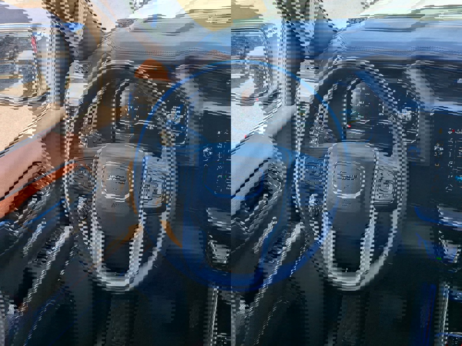 Used 2023 GMC Sierra 1500 Denali w/ Denali Reserve Package image 16