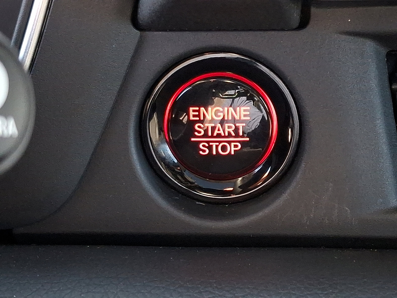 Used 2024 Honda Pilot Elite image 24