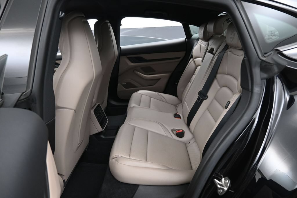 Certified 2021 Porsche Taycan RWD image 23