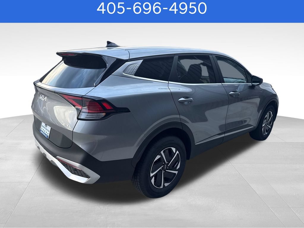 Used 2023 Kia Sportage LX AWD/4WD image 6