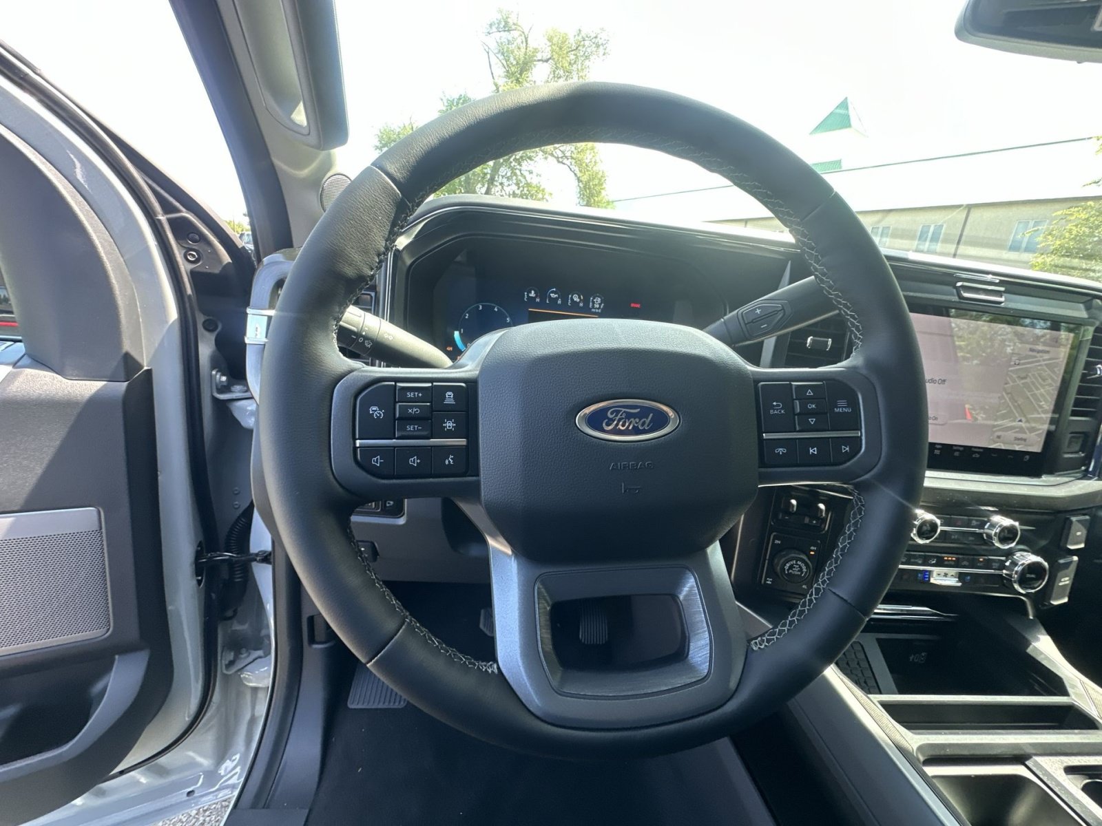 New 2026 Ford F250 Lariat w/ Tremor Off-Road Package AWD/4WD image 24