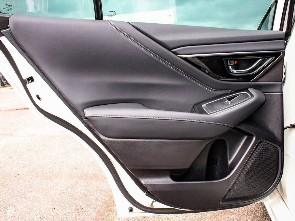 Used 2023 Subaru Legacy Limited image 11