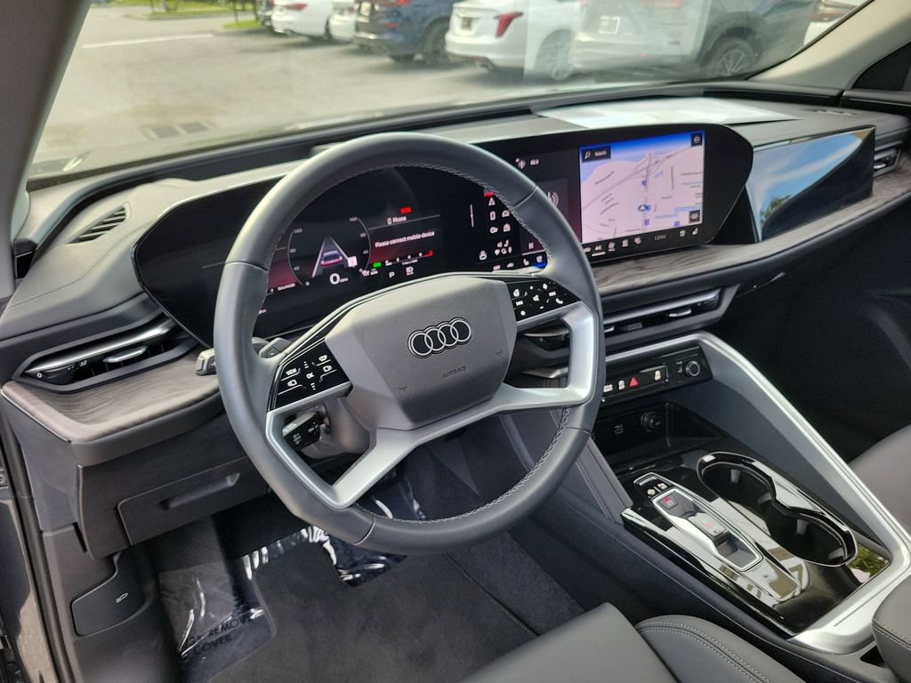 Certified 2025 Audi Q5 Premium w/ Premium Plus AWD/4WD image 7
