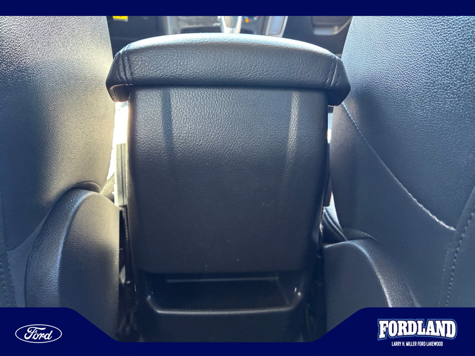 Used 2016 Ford Focus SE w/ Equipment Group 201A FWD image 31