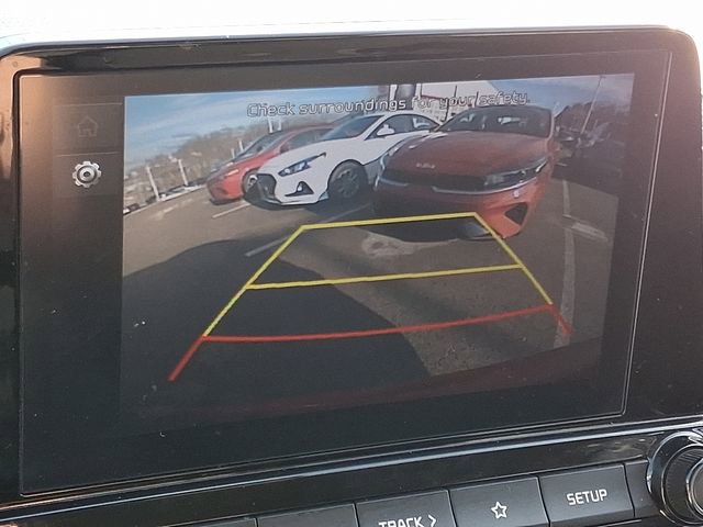 Used 2022 Kia Forte LXS image 17