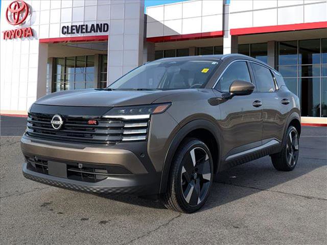 Used 2025 Nissan Kicks SR image 5