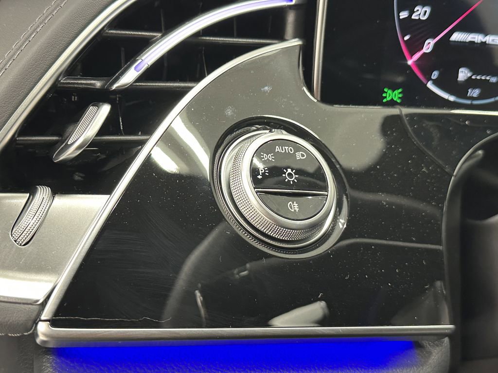 New 2026 Mercedes-Benz E 53 AMG e 4MATIC Sedan image 35