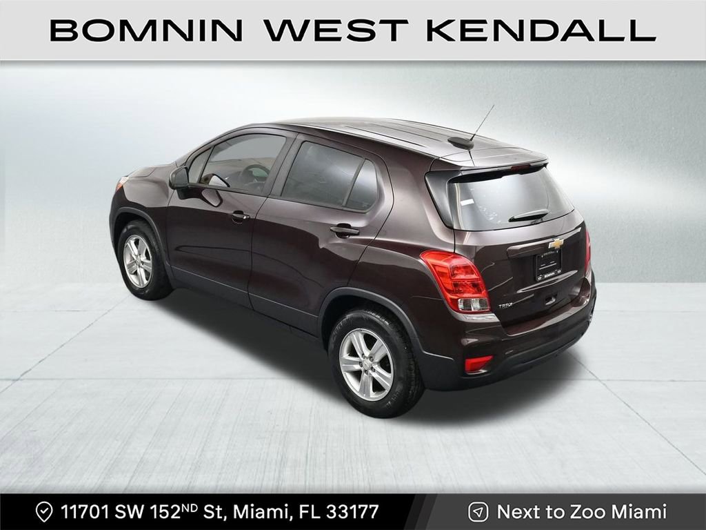 Used 2021 Chevrolet Trax LS image 14