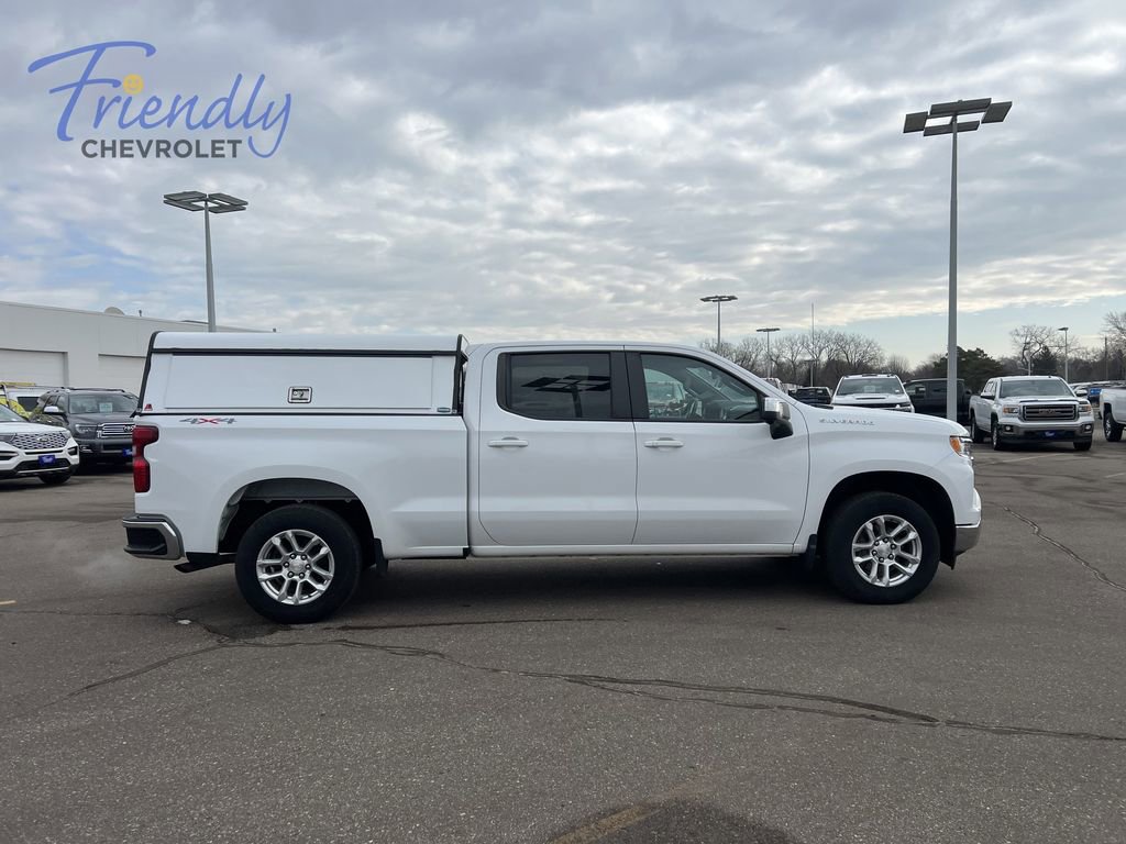 Used 2022 Chevrolet Silverado 1500 LT w/ Safety Package AWD/4WD image 12