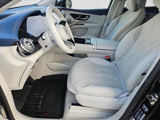 Used 2023 Mercedes-Benz EQS 580 4MATIC SUV image 16