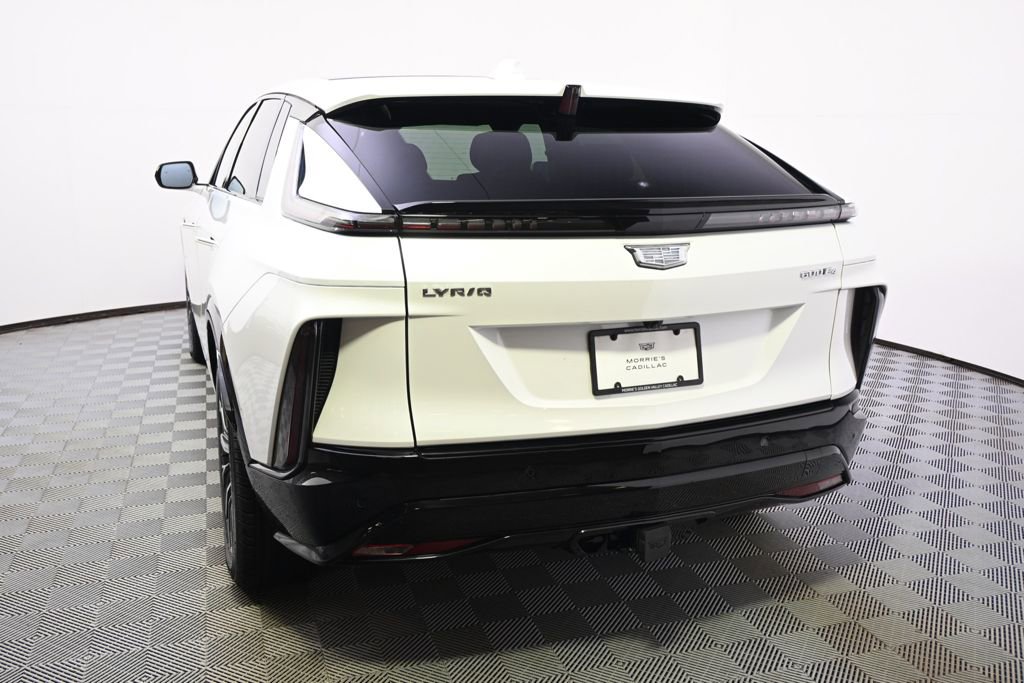 New 2025 Cadillac Lyriq Sport image 4