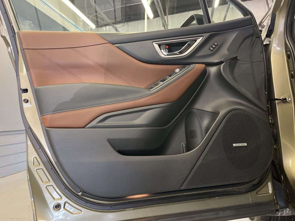 Certified 2023 Subaru Forester Touring w/ Popular Package #3 image 11