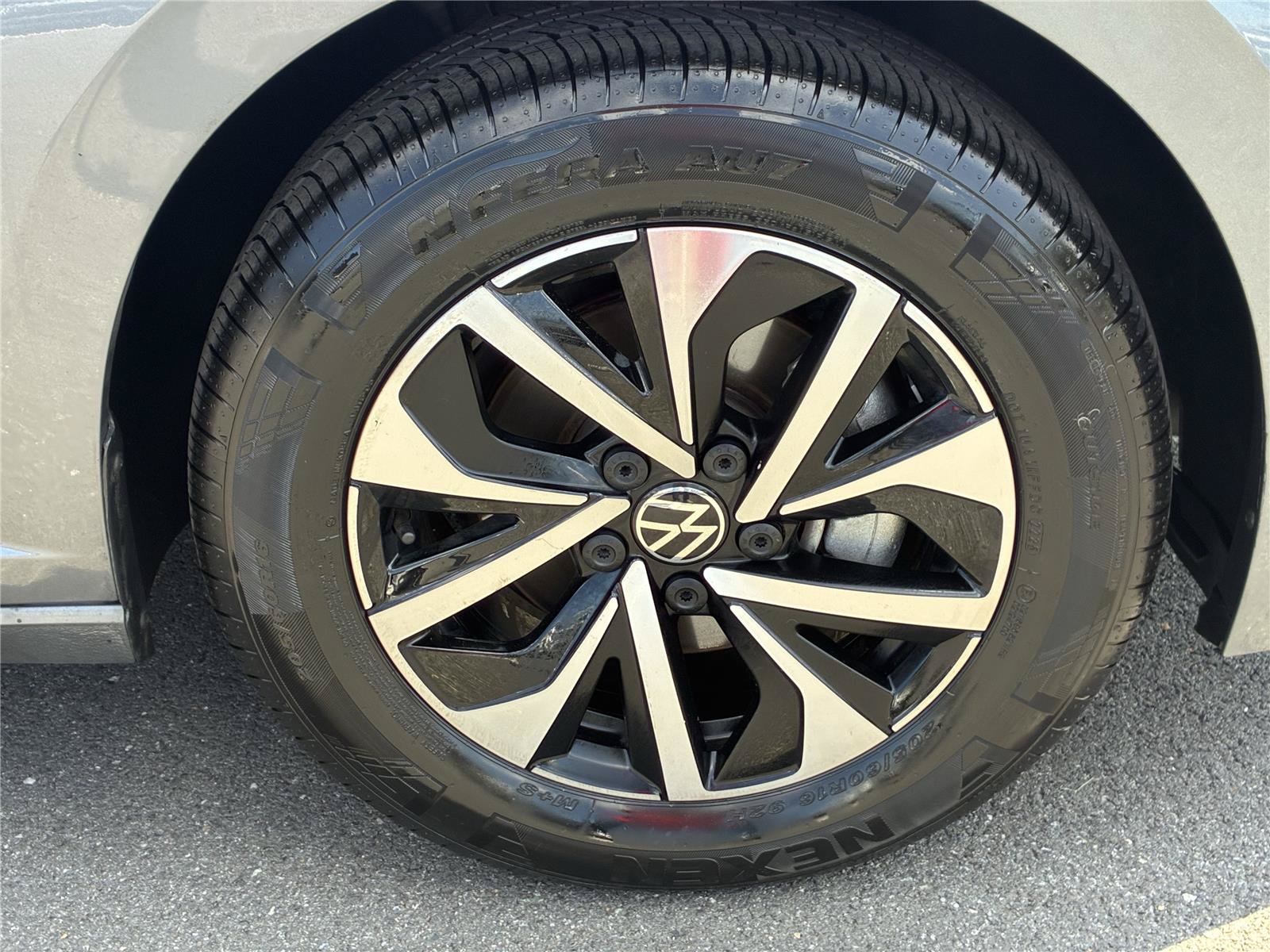 Certified 2024 Volkswagen Jetta S FWD image 10
