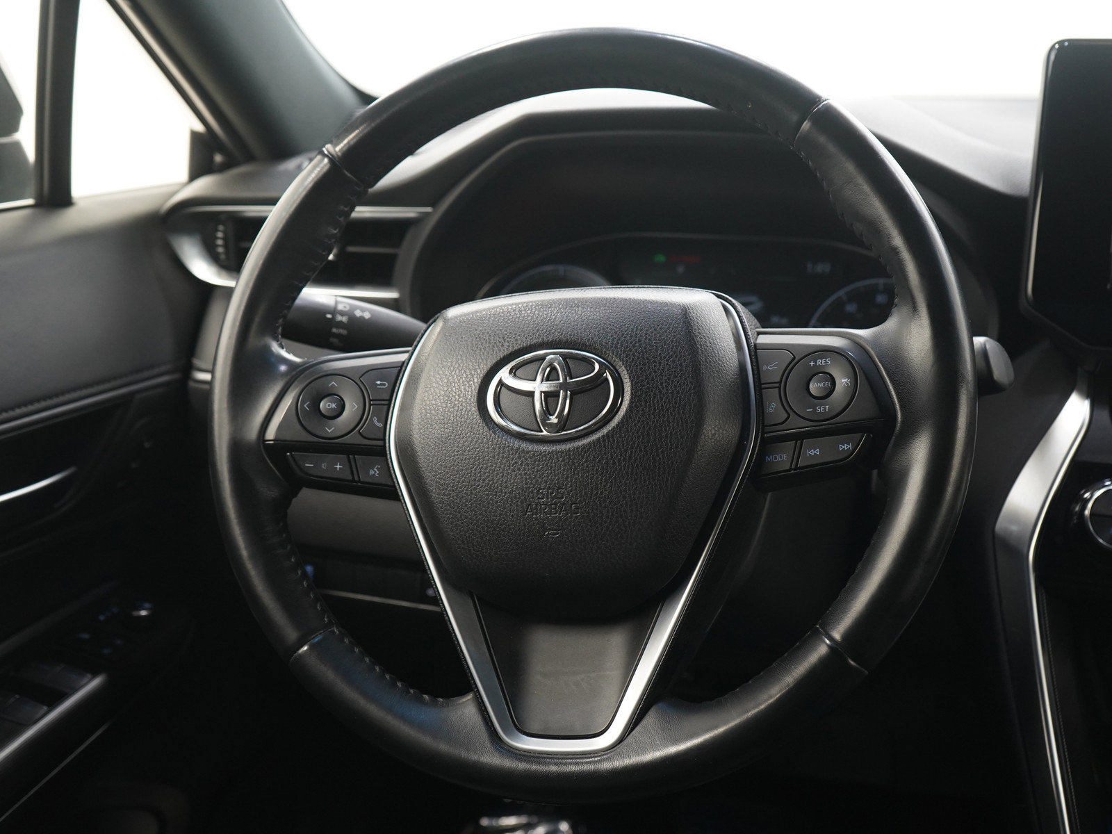 Used 2022 Toyota Venza Limited AWD/4WD image 14