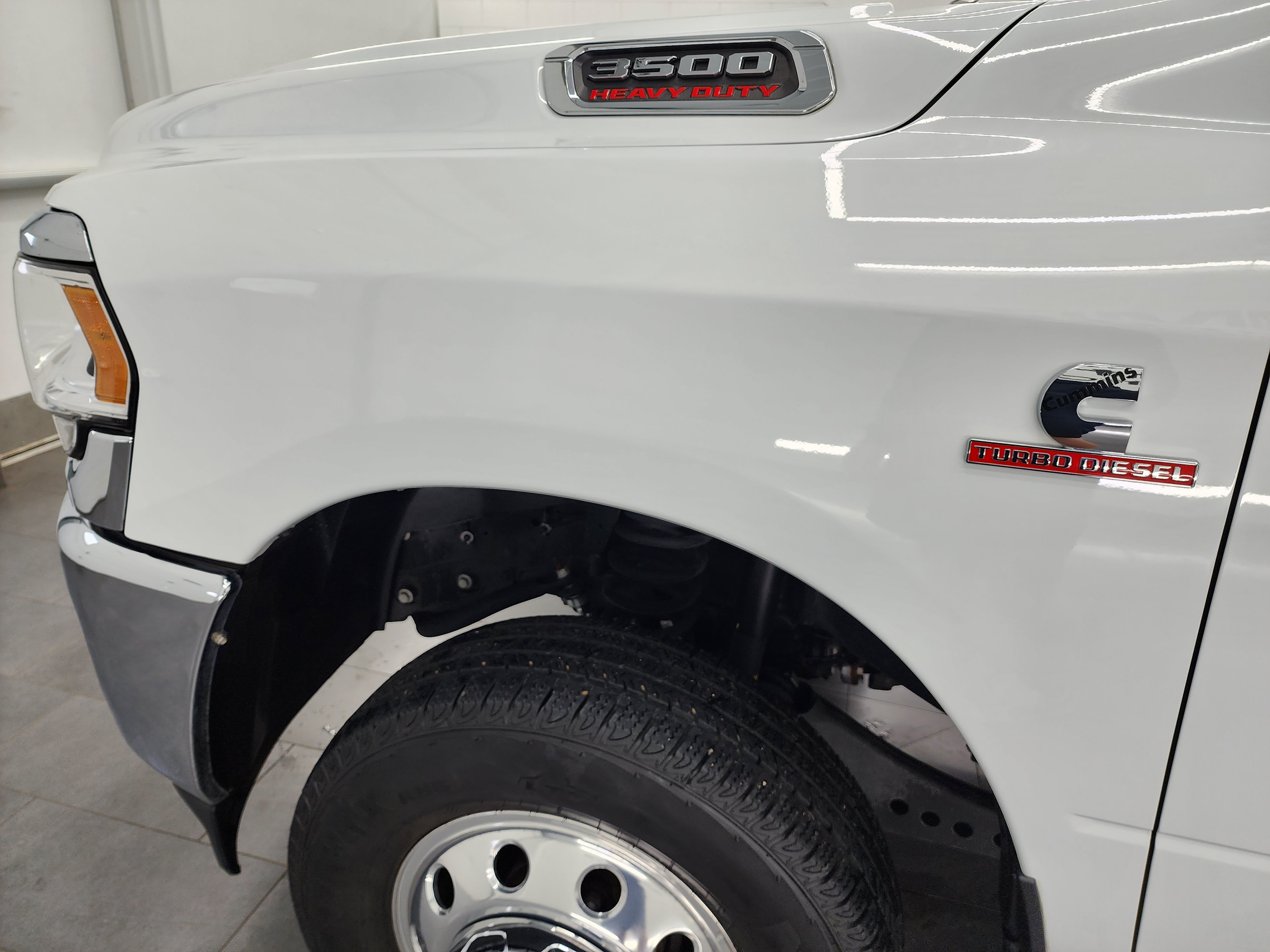 Used 2022 RAM 3500 Big Horn w/ Protection Group AWD/4WD image 31