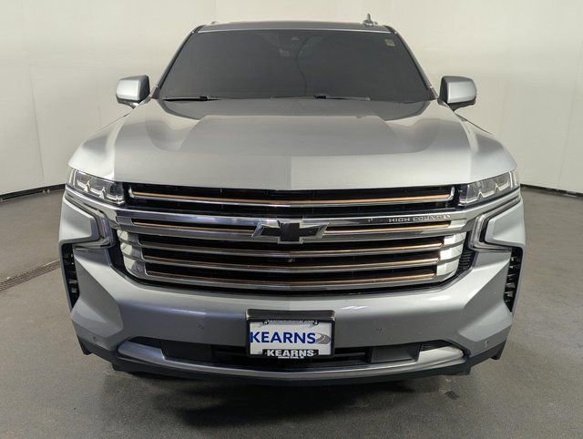 Used 2024 Chevrolet Tahoe High Country image 3