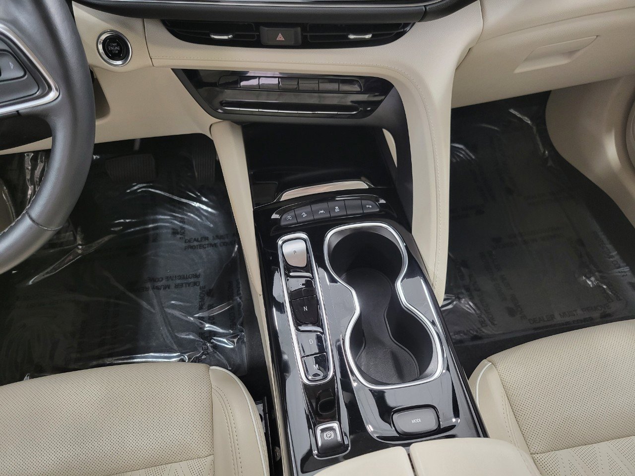 Used 2022 Buick Envision Avenir w/ Safety Package image 18