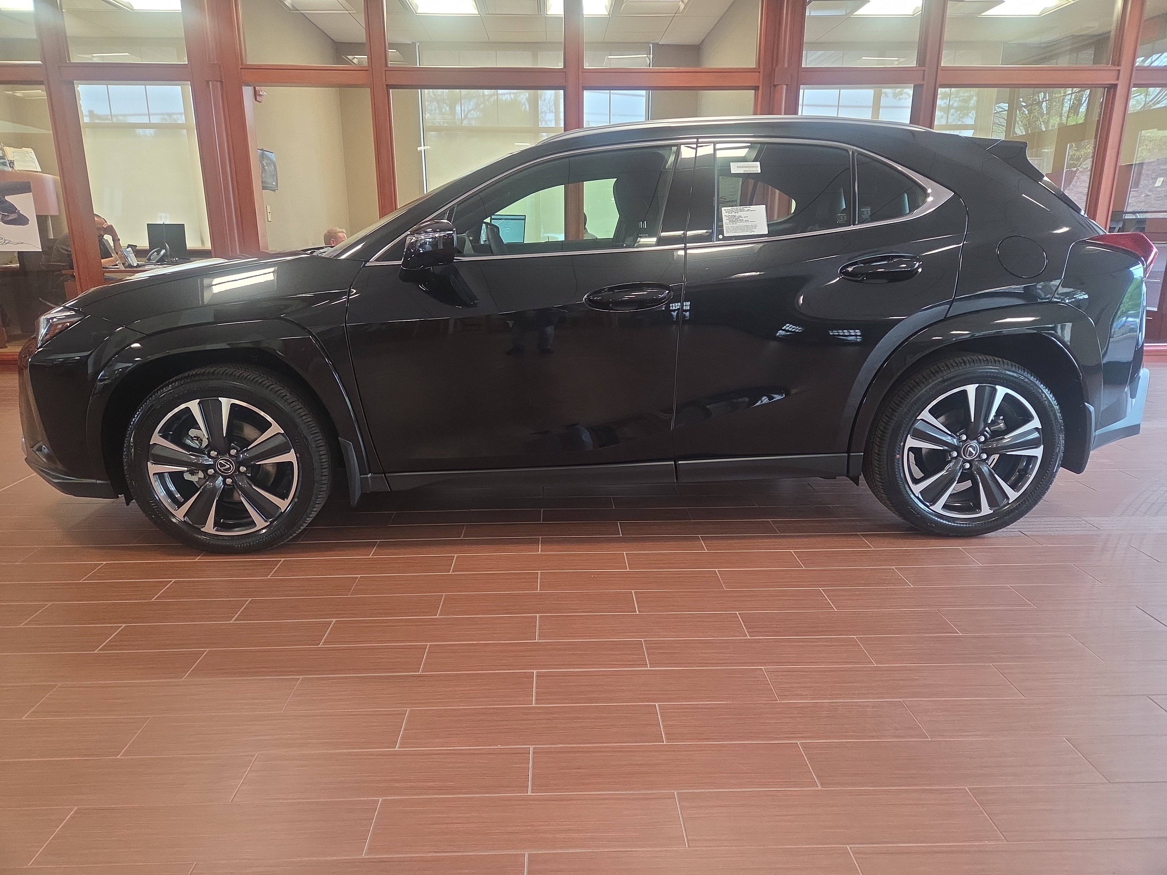 New 2026 Lexus UX 300h AWD image 4