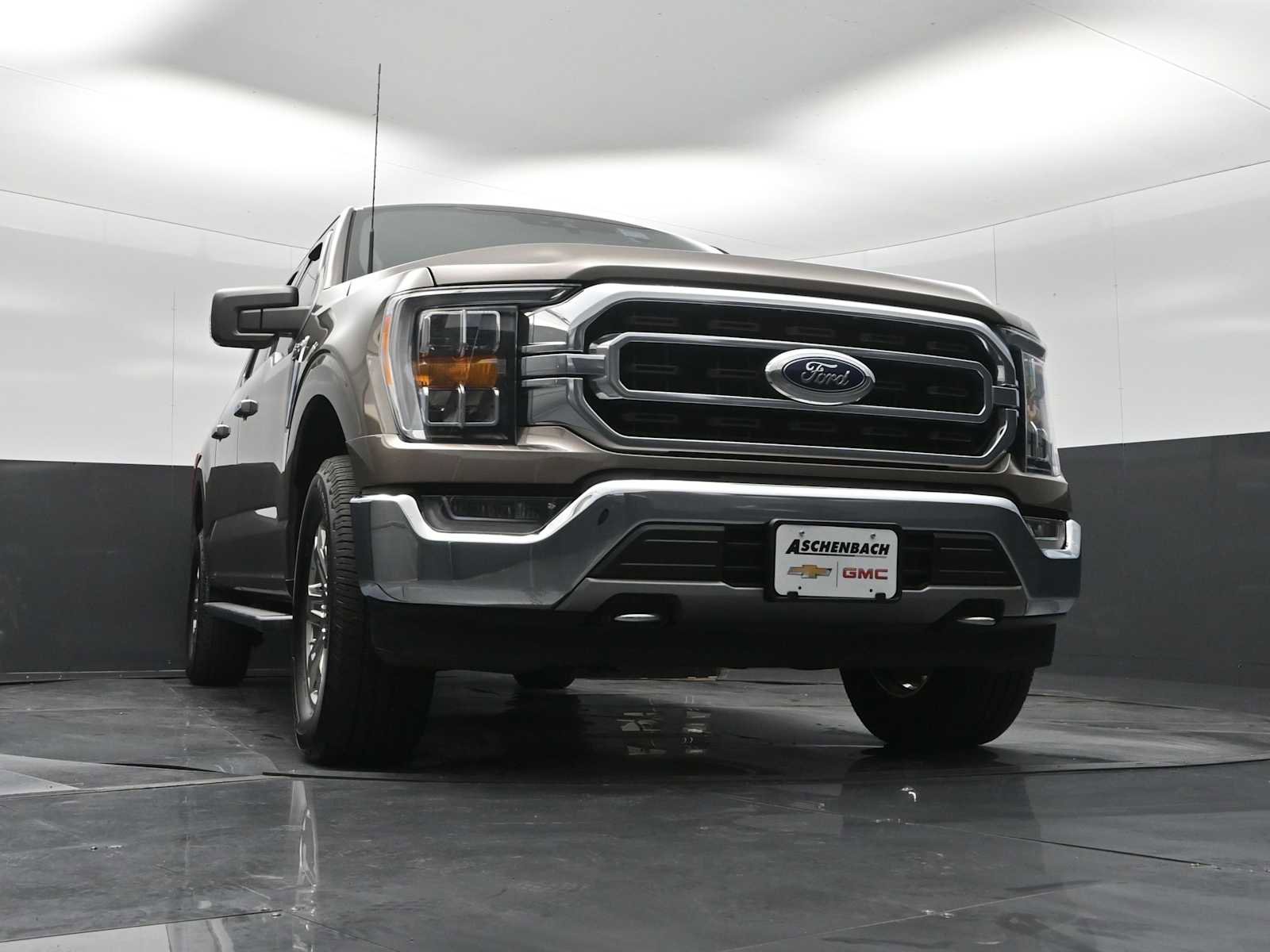 Used 2021 Ford F150 XLT w/ Equipment Group 302A High AWD/4WD image 19
