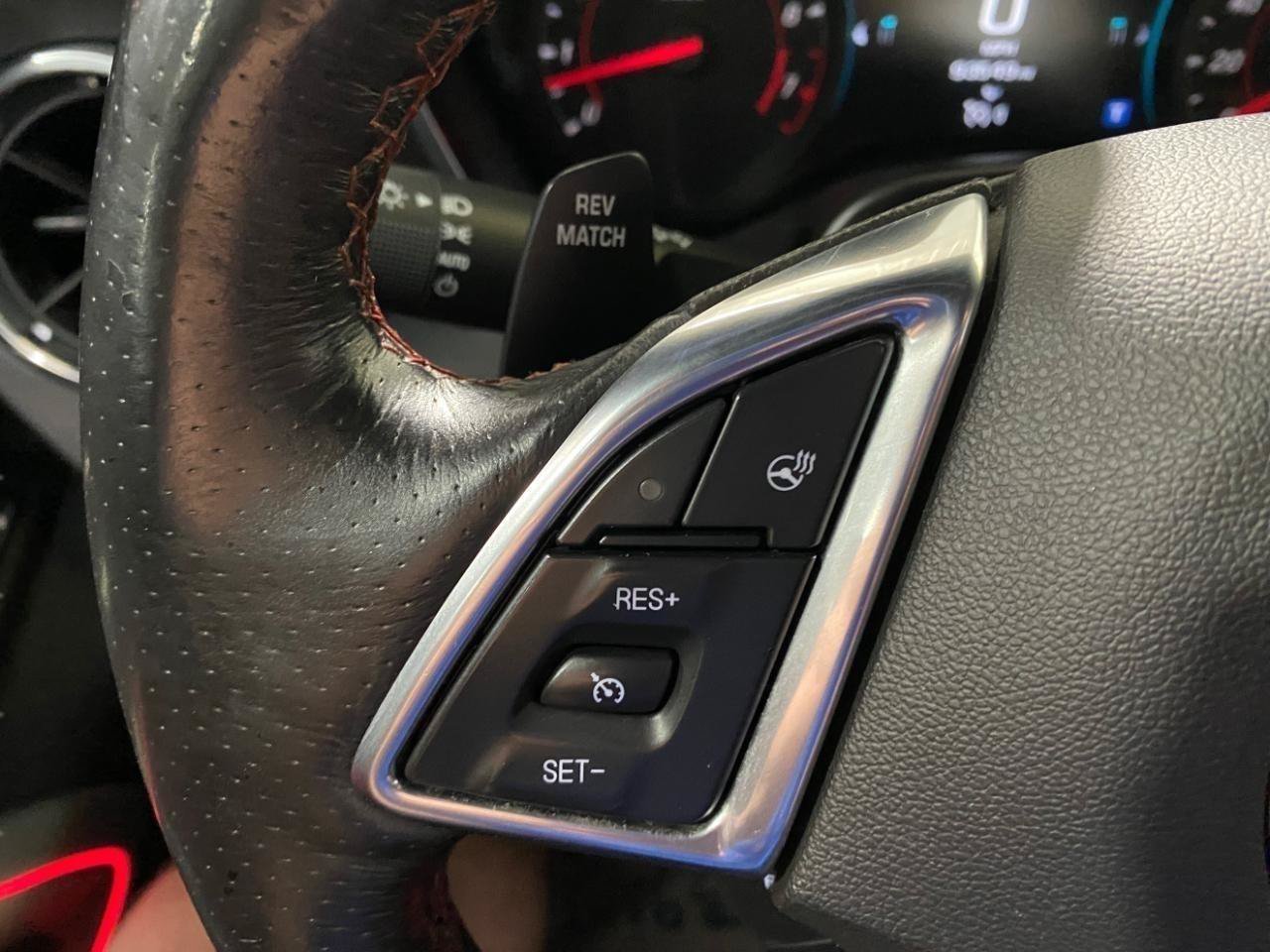 Used 2016 Chevrolet Camaro SS RWD image 16