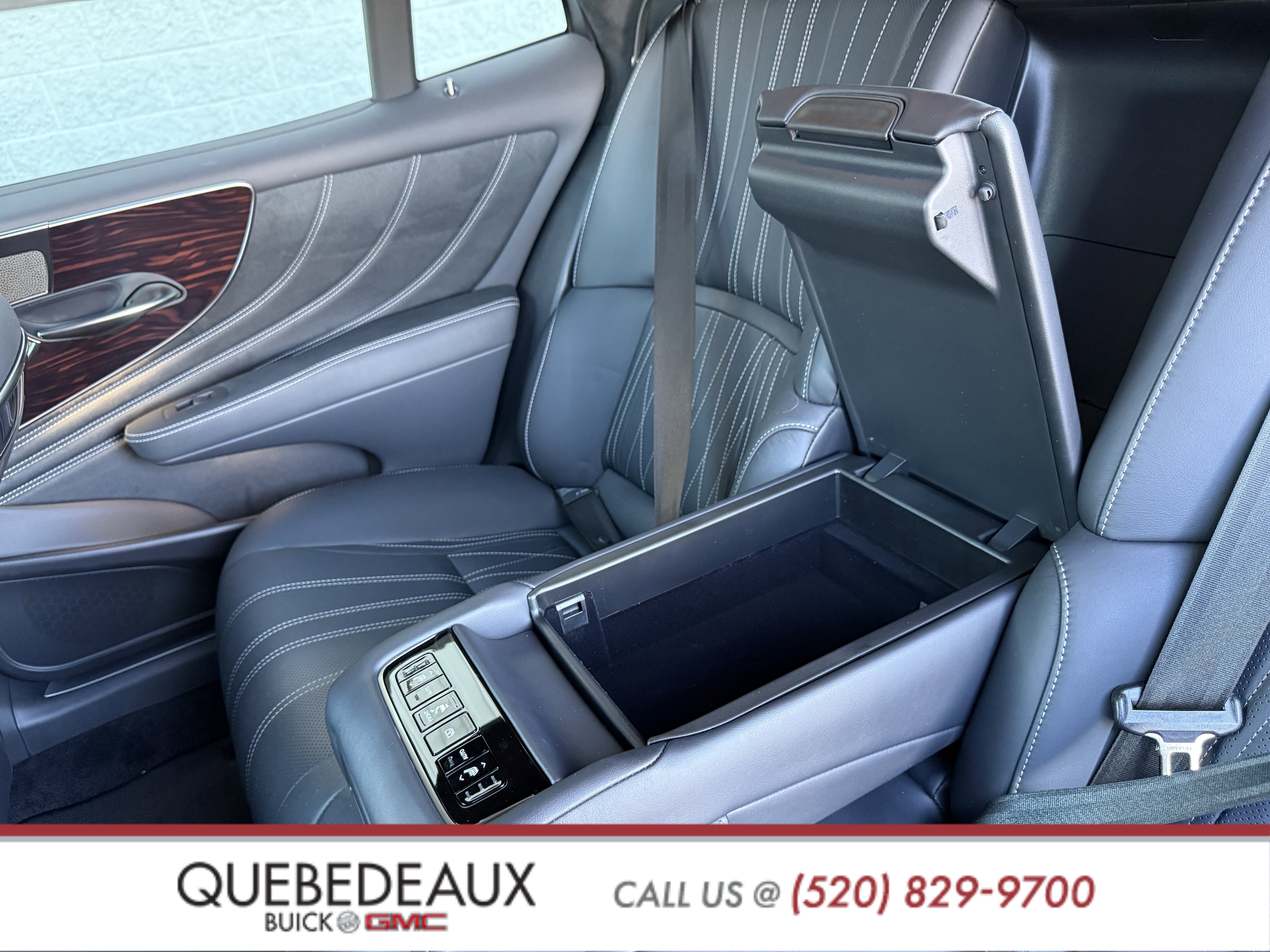 Used 2024 Lexus LS 500 w/ Interior Upgrade Package image 44