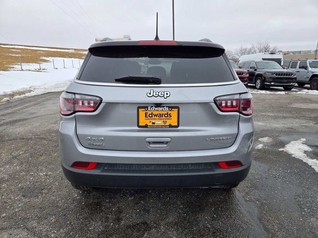 Used 2022 Jeep Compass Limited image 5