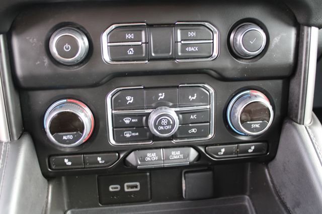 Used 2024 Chevrolet Tahoe LT image 30