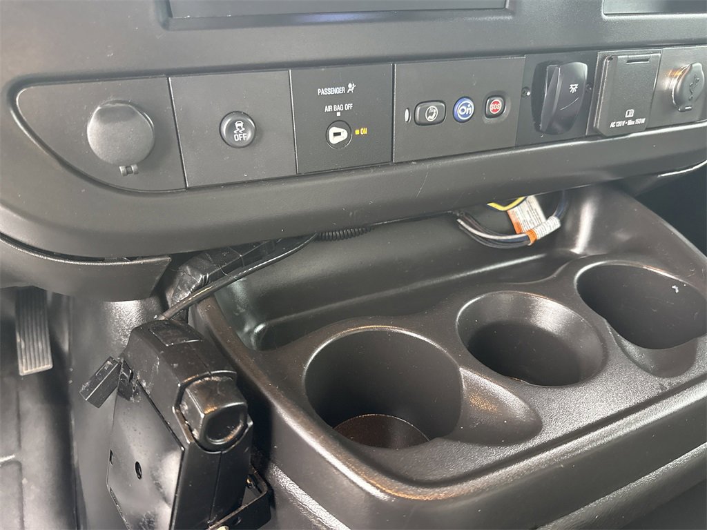 Used 2023 Chevrolet Express 3500 w/ Power Convenience Package image 17