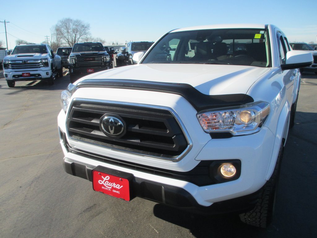 Used 2021 Toyota Tacoma SR5 image 9