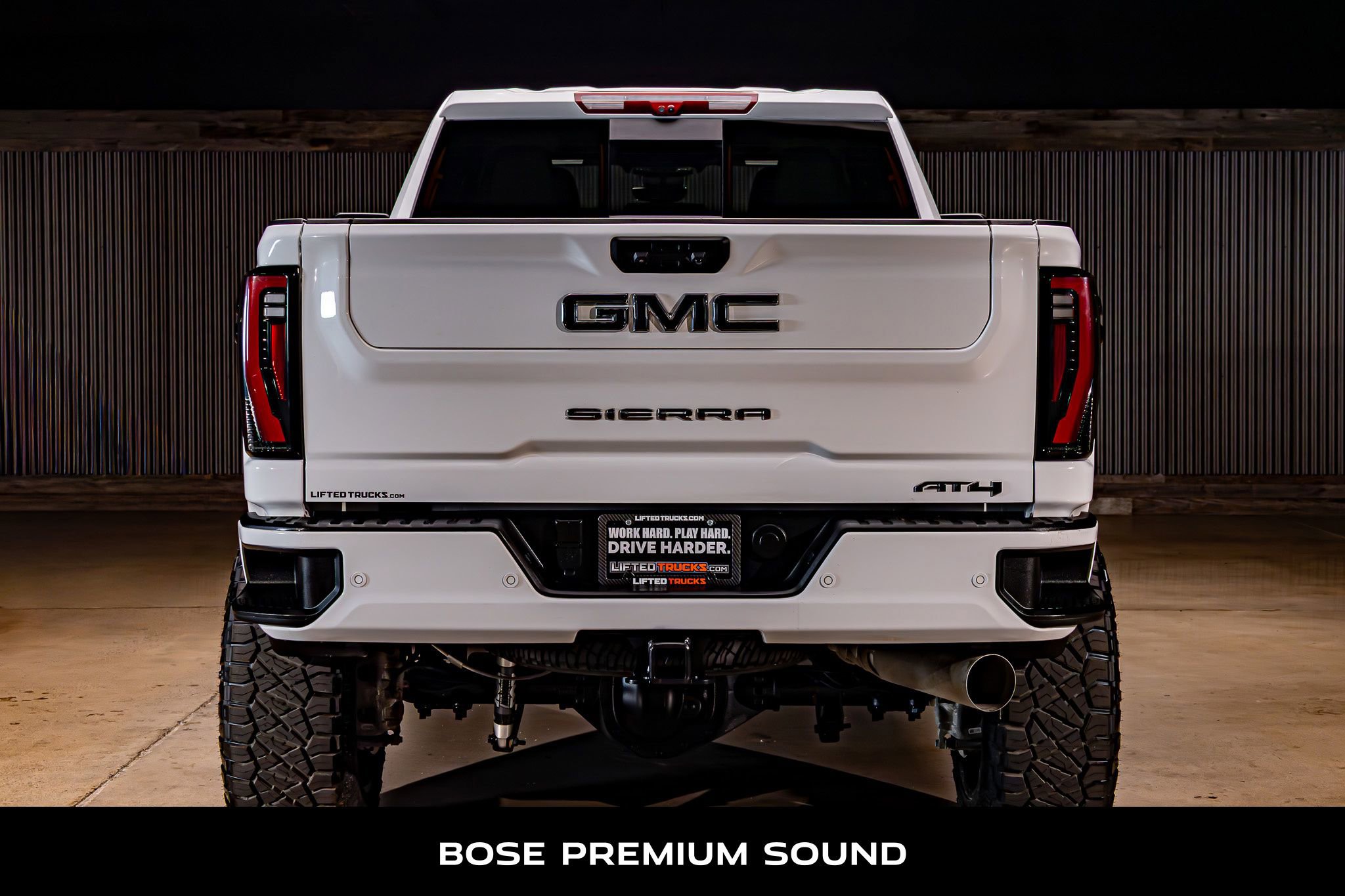 Used 2025 GMC Sierra 3500 AT4 w/ AT4 Premium Plus Package image 8