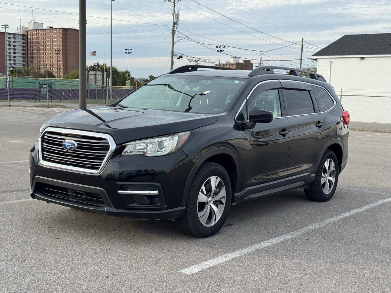 Used 2019 Subaru Ascent Premium w/ Popular Package #3 image 4