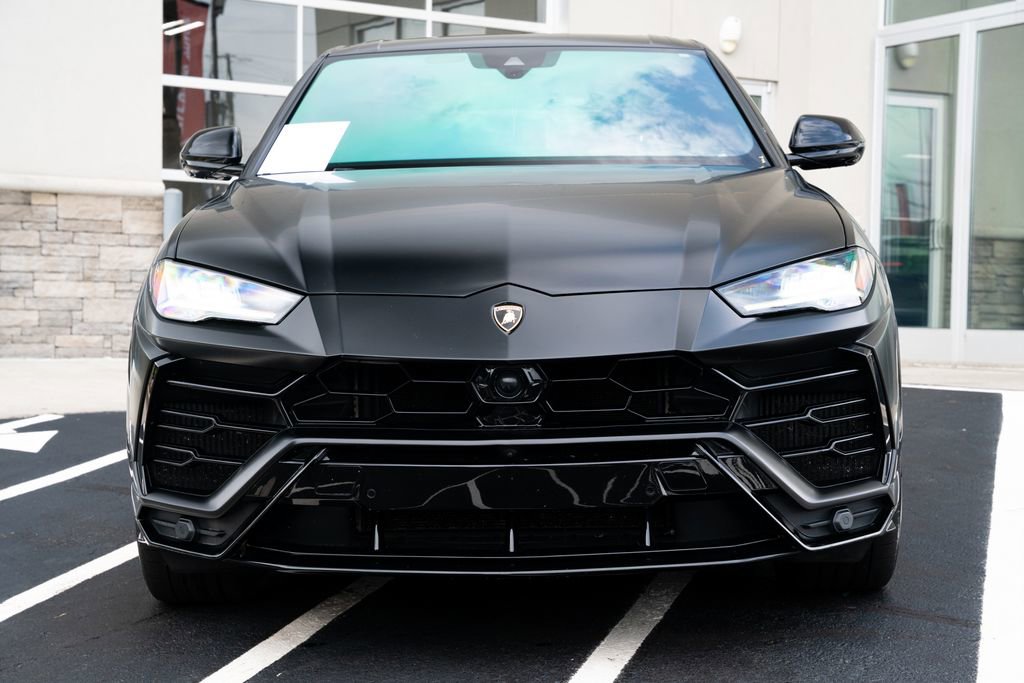 Used 2021 Lamborghini Urus AWD/4WD image 4