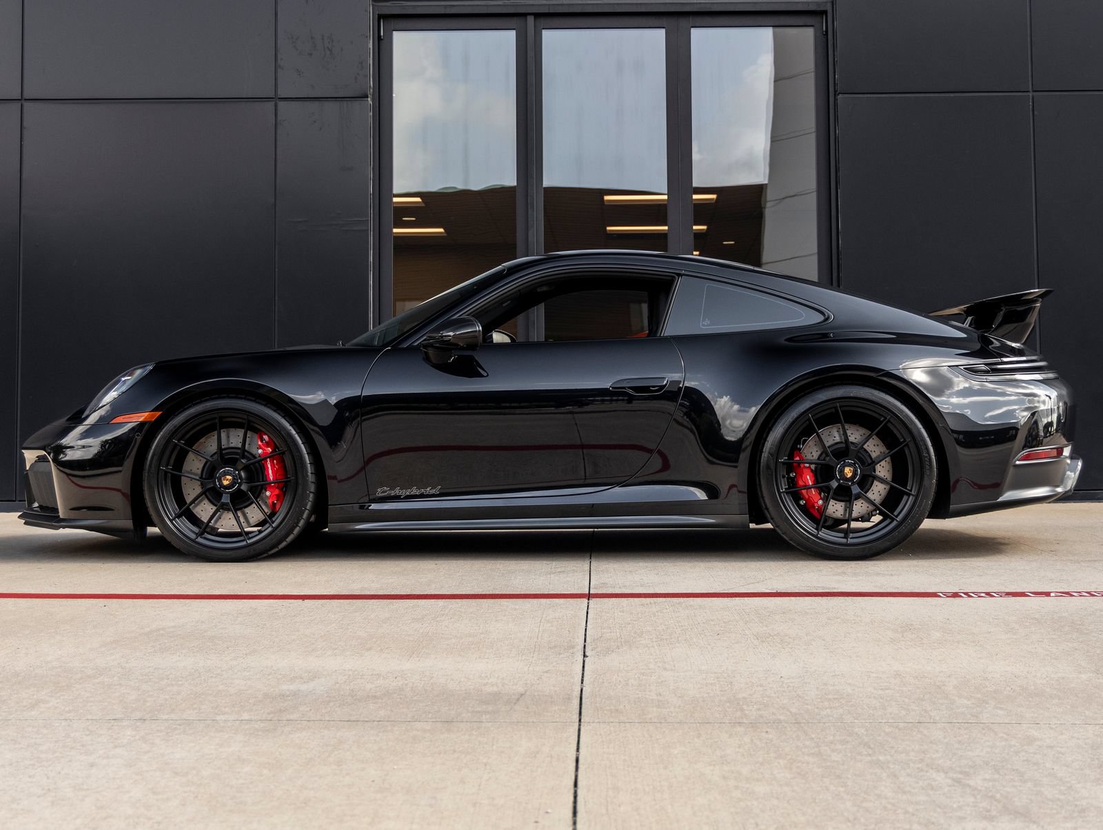 Certified 2026 Porsche 911 Carrera 4 GTS AWD/4WD image 2