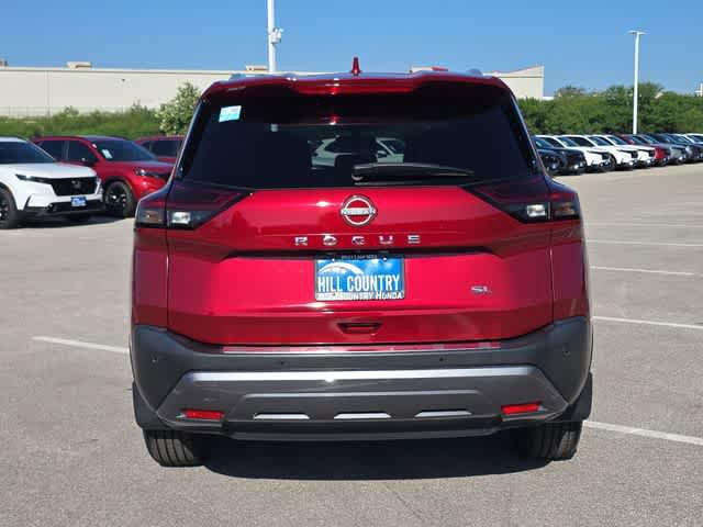 Used 2022 Nissan Rogue SL w/ SL Premium Package FWD image 5