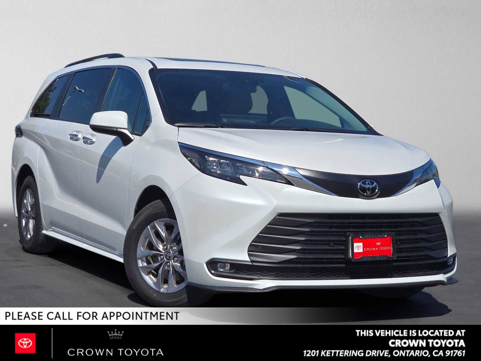 Used 2026 Toyota Sienna XLE