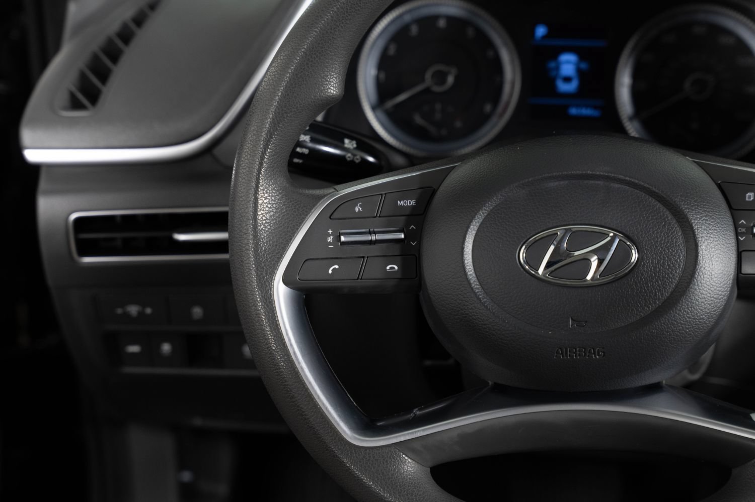 Used 2023 Hyundai Sonata SE w/ Preferred Accessory Package FWD image 28