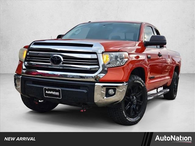 Used 2017 Toyota Tundra SR5 w/ SR5 Upgrade Package AWD/4WD image 1