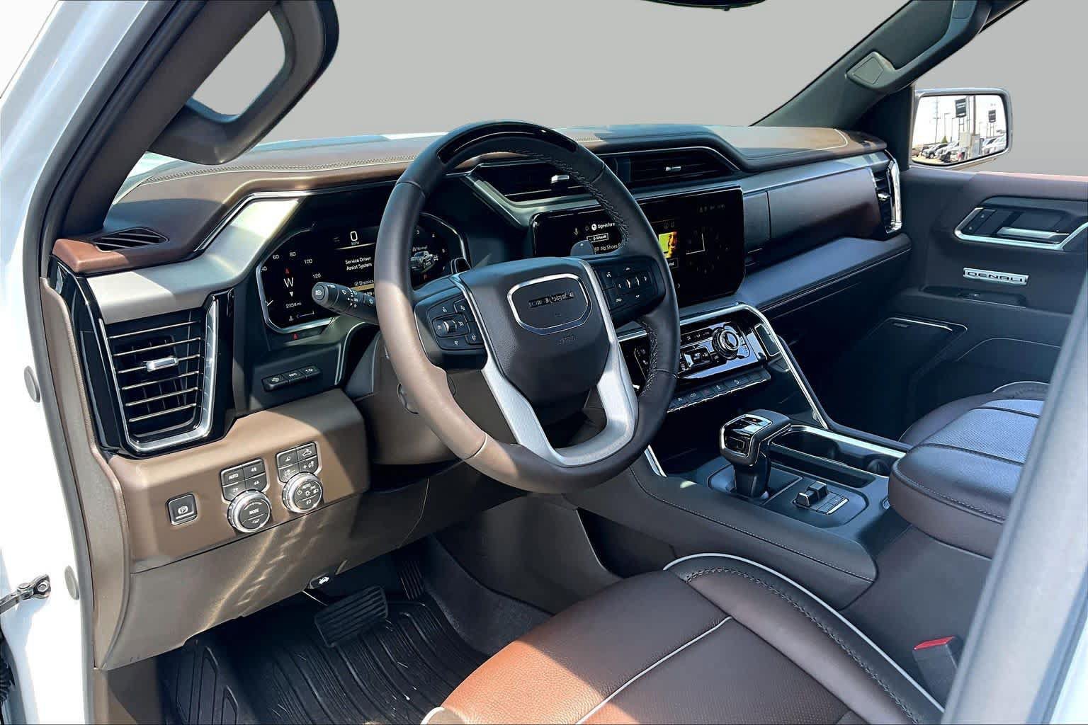 Used 2026 GMC Sierra 1500 Denali AWD/4WD image 18