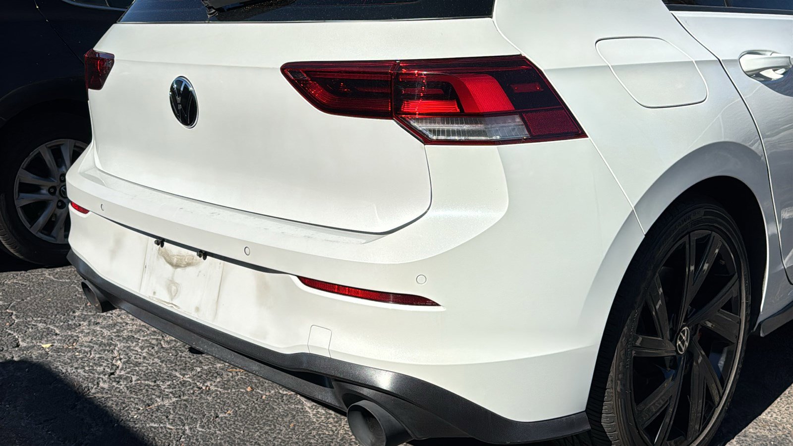 Used 2022 Volkswagen GTI SE image 8