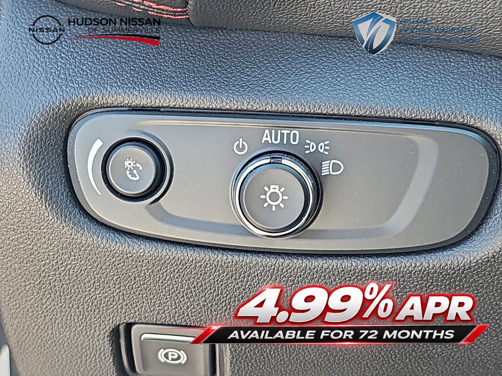 Used 2024 Chevrolet Blazer RS w/ Driver Confidence II Package FWD image 36