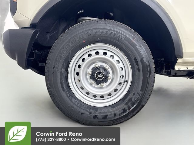 New 2025 Ford Bronco 4-Door image 29