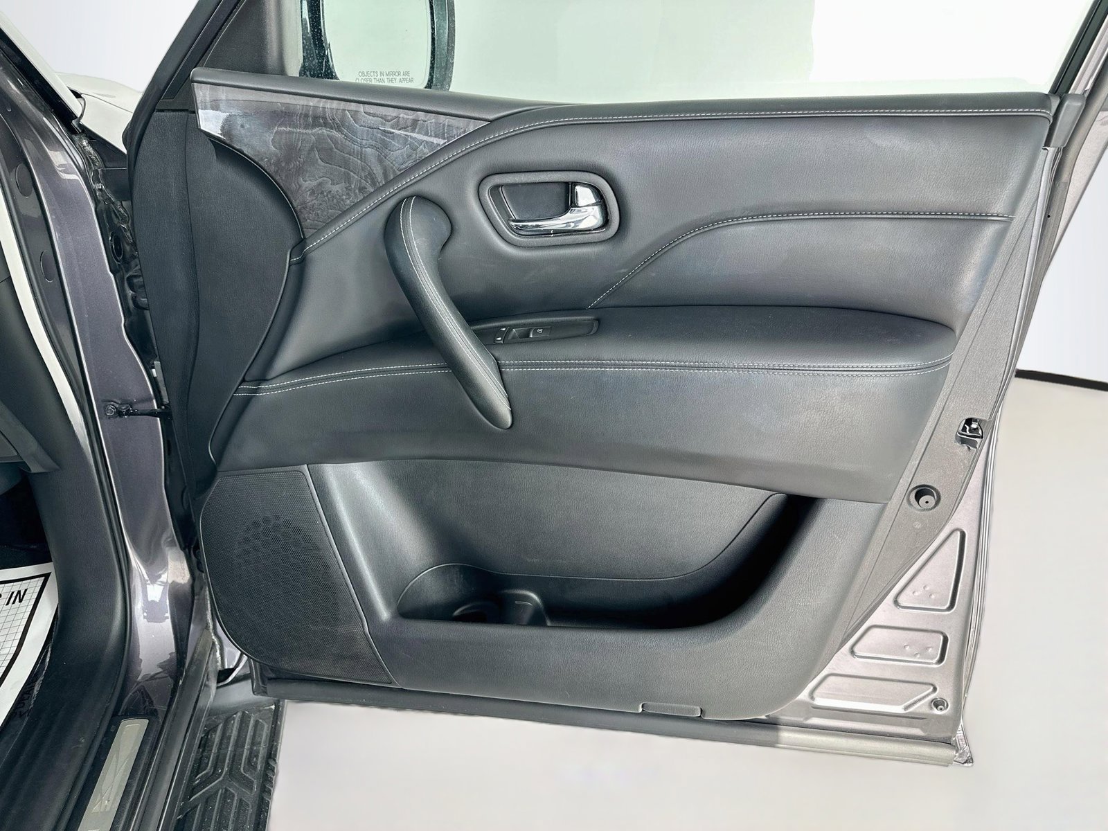 Used 2024 INFINITI QX80 Luxe AWD/4WD image 37