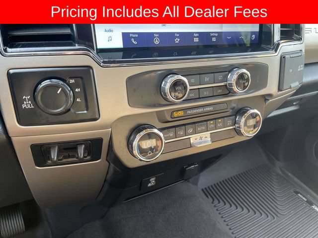 Used 2022 Ford F250 Lariat w/ FX4 Off-Road Package AWD/4WD image 35